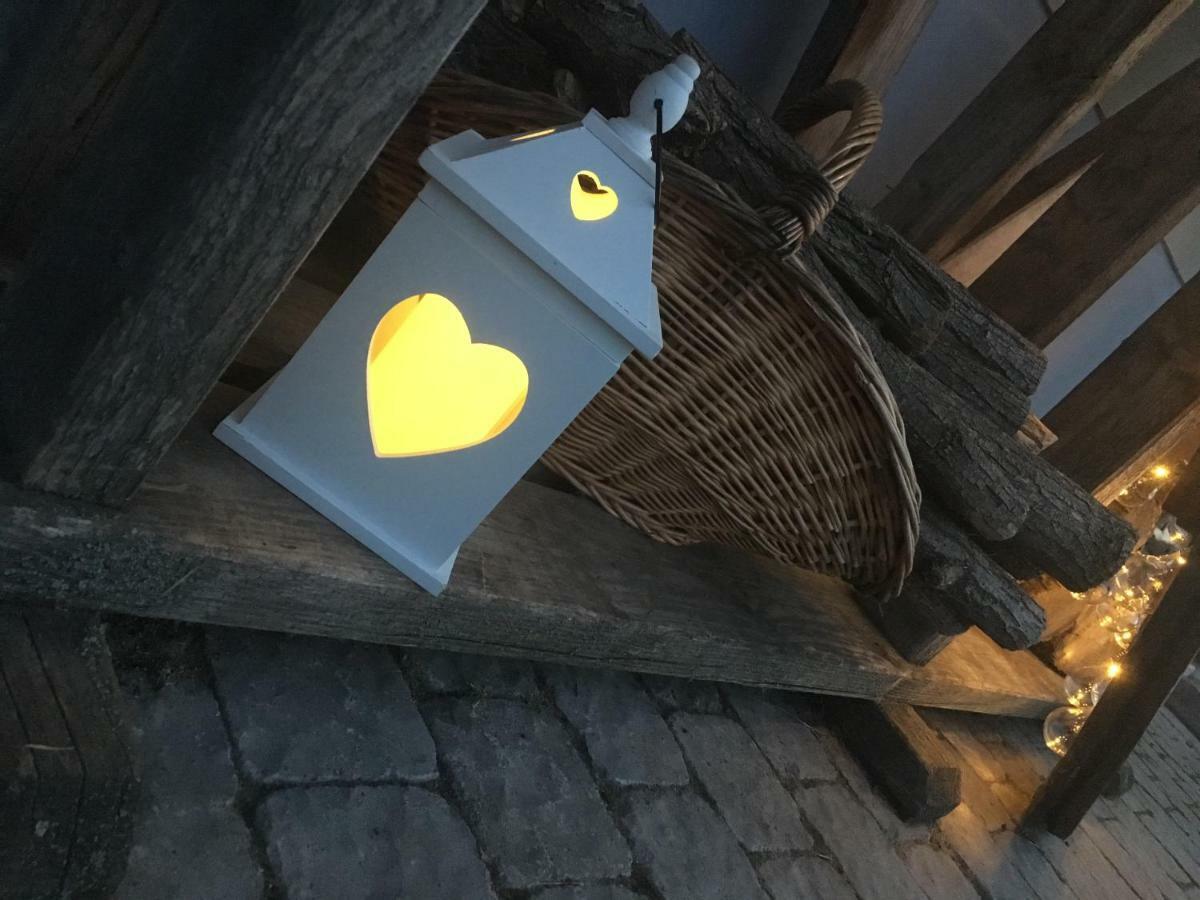 Voeroes Kastely Kunbaracs Exteriér fotografie